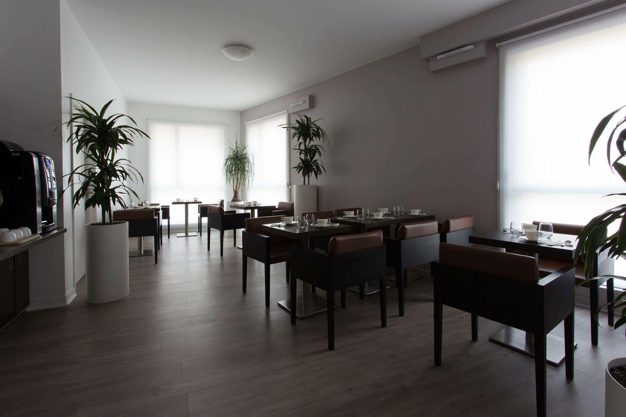 Tulip Inn Lille Grand Stade Residence Prochainement Twenty Business Flats Villeneuve-d'Ascq Esterno foto
